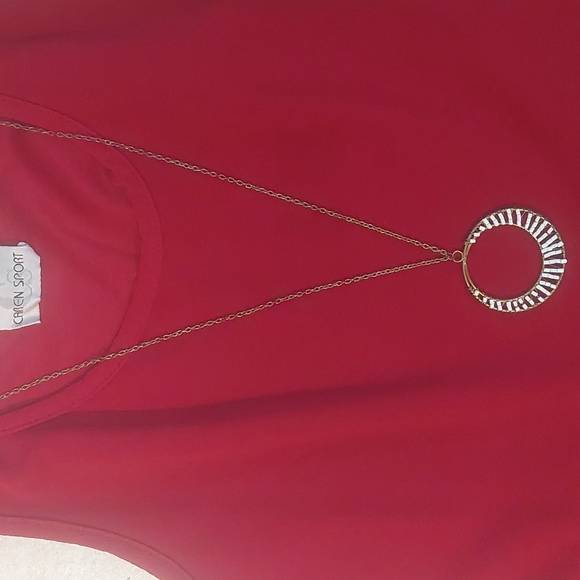 Top - Picture 2 of 5